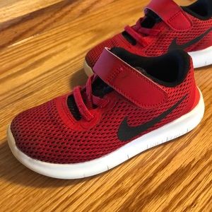 Nike Red Velcro Toddler Boys sneakers size 9C